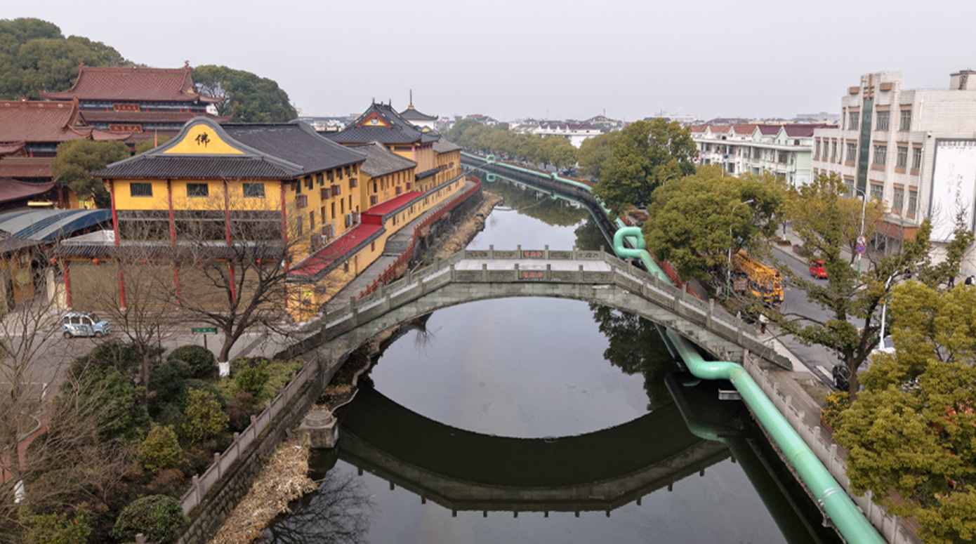 Dampfpipeline-Projekt vom Wärmekraftnetz Zhongdong Hengyuan zur Notbucht der Stadt Yinong